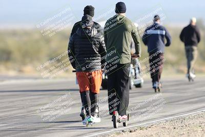 media/Jan-15-2026-Racers Edge (Thu) [[dfebeb70ab]]/1-Around the Pits-Track Walk/